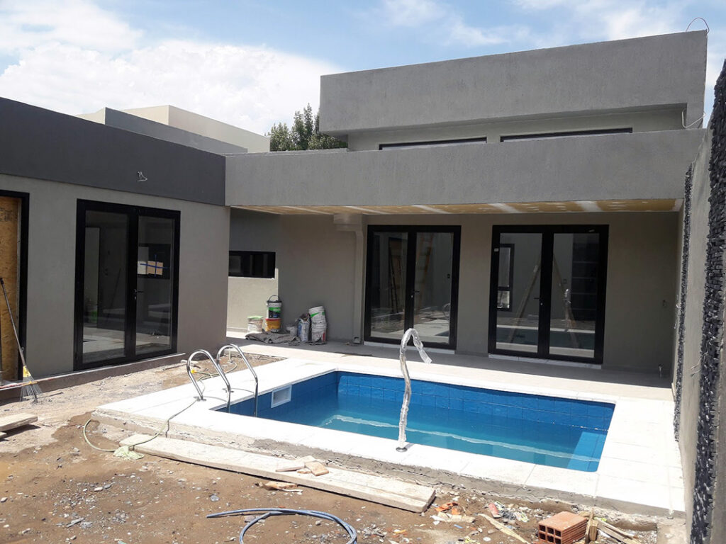 casa p terminaciones piscina quincho vivienda jardin